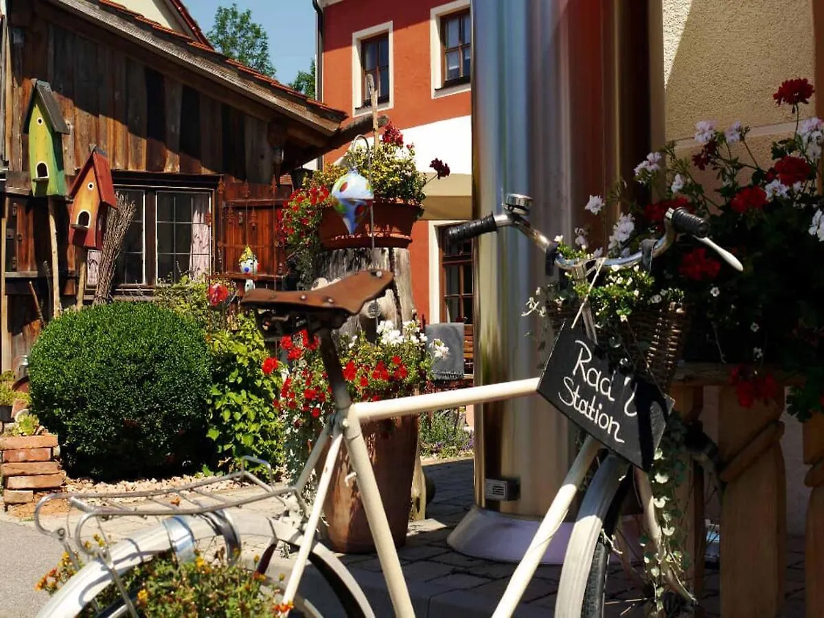 Da'Sporrer Hotel & Wirtshaus Neunburg vorm Wald